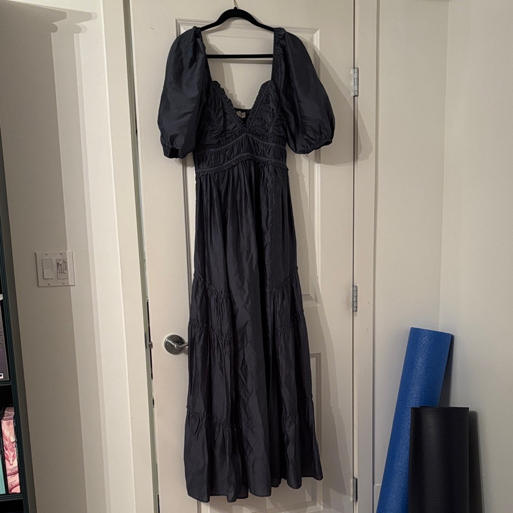 Elegant Black Puff Sleeve Dress